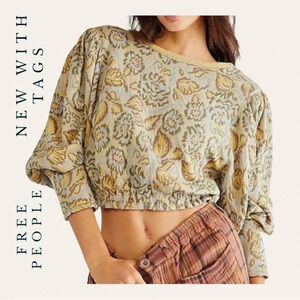 1217. FREE PEOPLE NO ORDINARY TOP SIZE XSMALL SWEATER LIKE MATERIAL‎ FLORAL